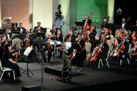 XIII Qəbələ Beynəlxalq Musiqi Festivalının açılış mərasimi olub - FOTOLAR XIII Qəbələ Beynəlxalq Musiqi Festivalının açılış mərasimi olub - FOTOLAR