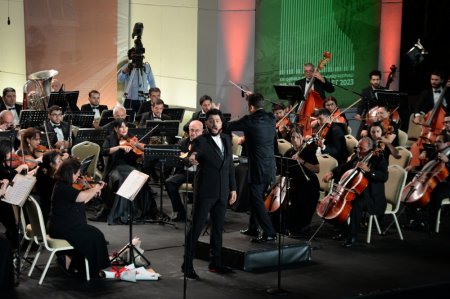 XIII Qəbələ Beynəlxalq Musiqi Festivalının açılış mərasimi olub - FOTOLAR XIII Qəbələ Beynəlxalq Musiqi Festivalının açılış mərasimi olub - FOTOLAR