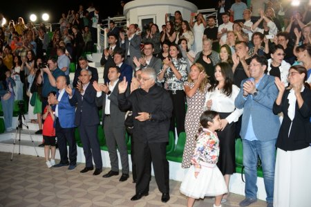 XIII Qəbələ Beynəlxalq Musiqi Festivalının açılış mərasimi olub - FOTOLAR XIII Qəbələ Beynəlxalq Musiqi Festivalının açılış mərasimi olub - FOTOLAR