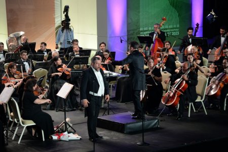 XIII Qəbələ Beynəlxalq Musiqi Festivalının açılış mərasimi olub - FOTOLAR XIII Qəbələ Beynəlxalq Musiqi Festivalının açılış mərasimi olub - FOTOLAR