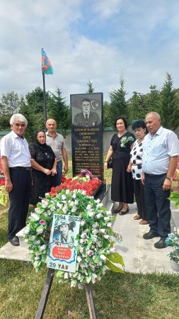 Qəbələ Oğuz yazarları Xaçmaz kənd şəhidlərinin məzarlarını ziyarət ediblər - FOTOLAR