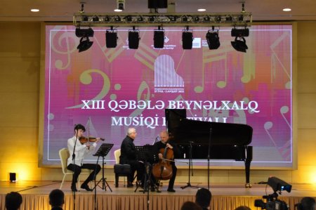 XIII Qəbələ Beynəlxalq Musiqi Festivalının növbəti konserti İohannes Bramsın 190 illiyinə həsr olunub - FOTOLAR