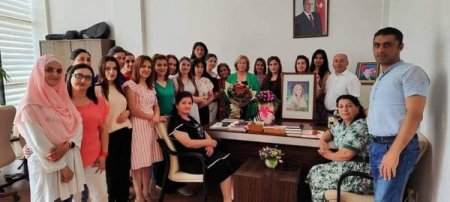 Nargilə Qafarovanı 60 illik yubileyi münasibətilə səmimi qəlbdən təbrik edirik - FOTO