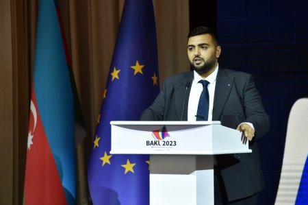 Bakıda Avropa Gənclər Parlamentinin 99-cu Beynəlxalq Sessiyasının açılış mərasimi olub Bakıda Avropa Gənclər Parlamentinin 99-cu Beynəlxalq Sessiyasının açılış mərasimi olub