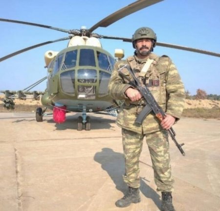 XTQ-nin ehtiyatda olan baş giziri: Şuşanı cırmaqlayaraq, əllərimizlə almışıq - FOTOLAR XTQ-nin ehtiyatda olan baş giziri: Şuşanı cırmaqlayaraq, əllərimizlə almışıq - FOTOLAR