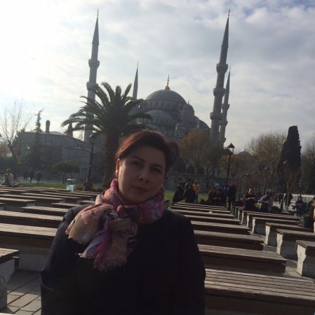 OXUCUNU ÖZÜYLƏ ÖZ DÜNYASINA APARIR...- FOTOLAR