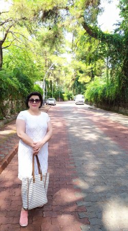 OXUCUNU ÖZÜYLƏ ÖZ DÜNYASINA APARIR...- FOTOLAR