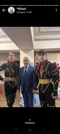 Ümummilli liderimiz Ulu öndər Heydər Əliyevin 100 illiyi münasibətilə silsilə tədbirlər çərçivəsində Gənc tamaşaçılar teatrında da tədbir keçirilib - FOTOLAR