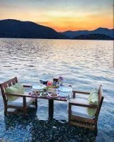 Yeni şeir nümunəsi  - Apar məni - FOTO