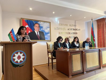 Bərdə rayon Heydər Əliyev Mərkəzində 8 noyabr Zəfər günü münasibətilə "Zəfərin mübarək Azərbaycan " adlı tədbir keçirilmişdir - FOTOLAR