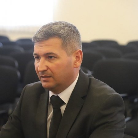 Azərbaycan və Ermənistan arasında əldə olunmuş razılaşma etimad quruculuğu istiqamətində ciddi addımdır – RƏY Azərbaycan və Ermənistan arasında əldə olunmuş razılaşma etimad quruculuğu istiqamətində ciddi addımdır – RƏY