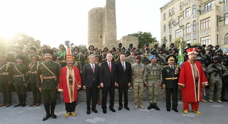 Müstəqillik tarixinin ilk Zəfər paradı: ölkəmizin hərbi qüdrətinin, Azərbaycan-Türkiyə qardaşlığının nümayişi Müstəqillik tarixinin ilk Zəfər paradı: ölkəmizin hərbi qüdrətinin, Azərbaycan-Türkiyə qardaşlığının nümayişi