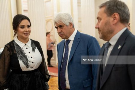 Sankt-Peterburq parlamentində Həydər Əliyevin 100 illik yubileyinə həsr olunan “Qəlbimin bir hissəsi Rusiyadadır” adlı tədbir keçirilib - FOTO Sankt-Peterburq parlamentində Həydər Əliyevin 100 illik yubileyinə həsr olunan “Qəlbimin bir hissəsi Rusiyadadır” adlı tədbir keçirilib - FOTO