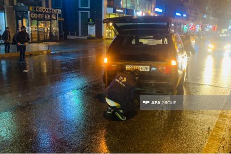 Bakıda 2 maşın toqquşub, xəsarət alan var - FOTO