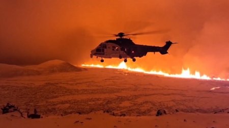 BU ÖLKƏDƏ FÖVQƏLADƏ VƏZİYYƏT ELAN EDİLDİ - 24 SAATDA 1000 ZƏLZƏLƏ OLDU DƏHŞƏTLİ VULKAN PUSKÜRDÜ/FOTO