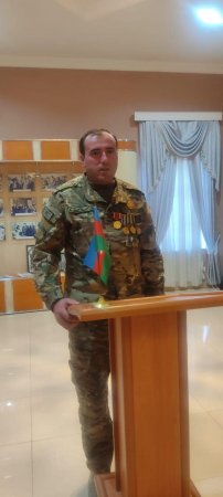 Bərdə Tarix-diyarşünaslıq muzeyinin əməkdaşları Vətən müharibəsi şəhidlərini tanıtmaq məqsədilə 2021-ci ilin əvvəlindən "Tanıyaq tanıdaq" adlı layihəyə başlamışdır - FOTOLAR