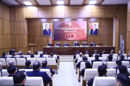 Baş Prokurorluqda əməliyyat müşavirəsi keçirilib Baş Prokurorluqda əməliyyat müşavirəsi keçirilib