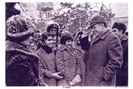 Ulu Öndərin hakimiyyətə gəlməsi ilə Azərbaycanda milli özünüdərkə dönüş mərhələsinin başlanğıcı qoyuldu - FOTO Ulu Öndərin hakimiyyətə gəlməsi ilə Azərbaycanda milli özünüdərkə dönüş mərhələsinin başlanğıcı qoyuldu - FOTO