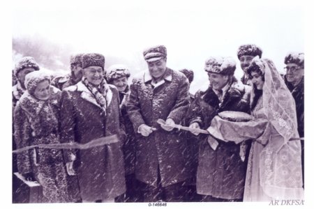 Ulu Öndərin hakimiyyətə gəlməsi ilə Azərbaycanda milli özünüdərkə dönüş mərhələsinin başlanğıcı qoyuldu - FOTO Ulu Öndərin hakimiyyətə gəlməsi ilə Azərbaycanda milli özünüdərkə dönüş mərhələsinin başlanğıcı qoyuldu - FOTO