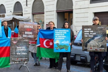 Romada Ermənistanın mina terroruna qarşı etiraz aksiyası təşkil edilib - FOTOLAR Romada Ermənistanın mina terroruna qarşı etiraz aksiyası təşkil edilib - FOTOLAR