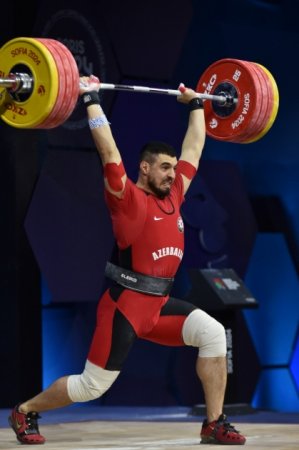 Azərbaycan ağırlıqqaldıranı Avropa çempionatında 3 qızıl medal qazanıb - FOTO