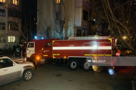 Bakıda beşmərtəbəli binada yanğın olub - FOTO