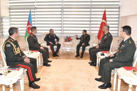Hikmət Mirzəyev Səlcuq Bayraktaroğlu ilə görüşüb - FOTO