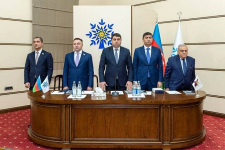 Ümummilli lider haqqında kitabın təqdimat mərasimi keçirildi - Fotolar