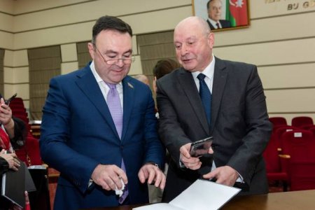 Ümummilli lider haqqında kitabın təqdimat mərasimi keçirildi - Fotolar