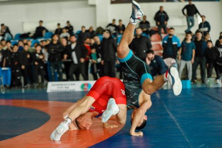 Güləş üzrə Azərbaycan çempionatı başa çatıb - FOTOLAR Güləş üzrə Azərbaycan çempionatı başa çatıb - FOTOLAR