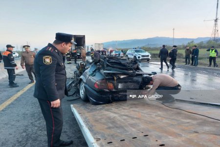 Astarada baş verən qəzada bir ailənin üç üzvü yanaraq ölüb - YENİLƏNİB - FOTO