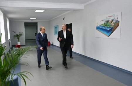 Prezident Bum qəsəbəsində tam orta məktəbin yeni binasının açılışında iştirak edib - FOTO