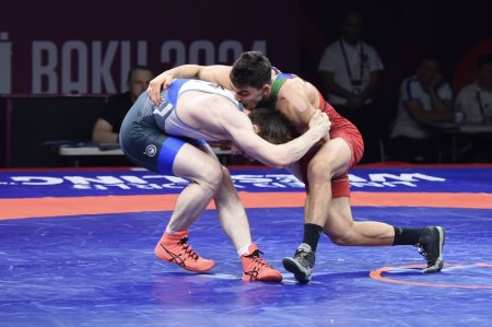 Azərbaycanın daha bir güləşçisi Avropa çempionatının qızıl medalına yiyələnib