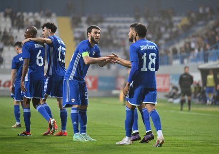 Futbol üzrə Azərbaycan Premyer Liqasında mövsümə yekun vurulub