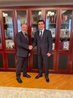 Hikmət Hacıyev BMT Baş katibinin köməkçisi ilə görüşüb