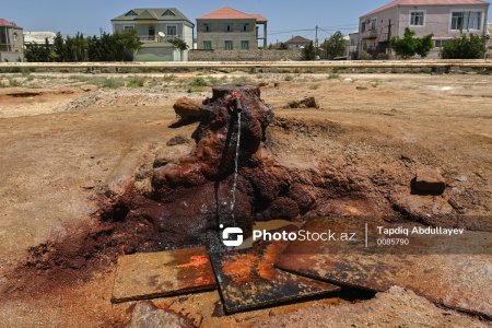 Bakıda qeyri-adi göl - İnsanlar axın edir - FOTOLAR
