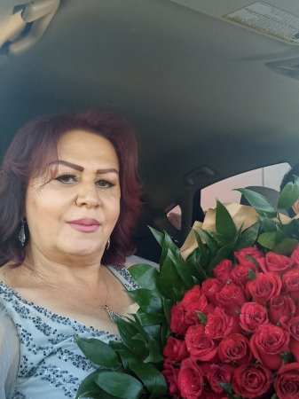 BİZİM FƏDAKAR ŞELLİ XANIM - FOTOLAR
