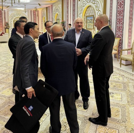 Liderlərin şam yeməyindən maraqlı - Fotolar