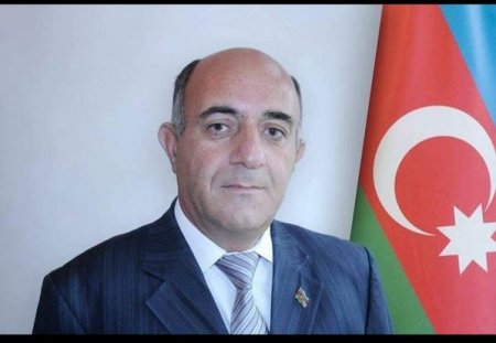 TƏBRİK EDİRƏM! (Şeirlərimi dəfələrlə öz saytında sayqıyla paylaşan, FB dostum Cəmil bəyə) - FOTOLAR TƏBRİK EDİRƏM! (Şeirlərimi dəfələrlə öz saytında sayqıyla paylaşan, FB dostum Cəmil bəyə) - FOTOLAR