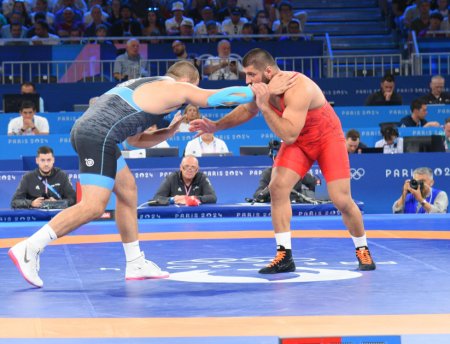 "Paris-2024": Azərbaycan güləşçisi bürünc medal uğrunda mübarizə aparacaq - FOTO