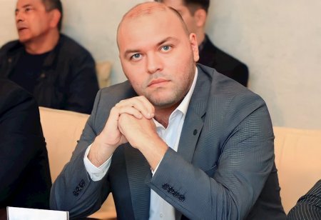 Yenidən namizəd olan deputatlar mediadan niyə qaçır? — Onlar arxayındırlar ki...