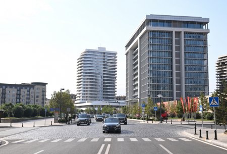 Dövlət başçıları “Bakı Ağ Şəhər”də - Fotolar