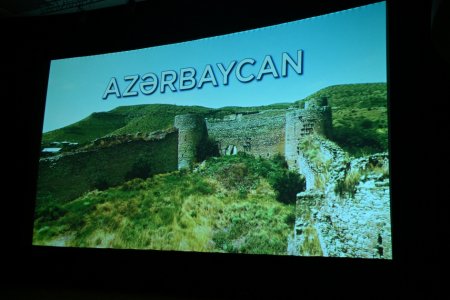 “Zəfər üçün oxu!” layihəsi çərçivəsində “Azərbaycan” mahnısına çəkilən klipin təqdimatı olub