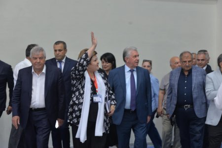 Tənzilə Rüstəmxanlının qələbə görüşü: Böyük izdiham - FOTOLAR Tənzilə Rüstəmxanlının qələbə görüşü: Böyük izdiham - FOTOLAR