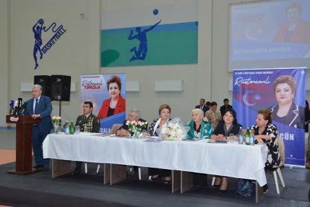 Tənzilə Rüstəmxanlının qələbə görüşü: Böyük izdiham - FOTOLAR Tənzilə Rüstəmxanlının qələbə görüşü: Böyük izdiham - FOTOLAR
