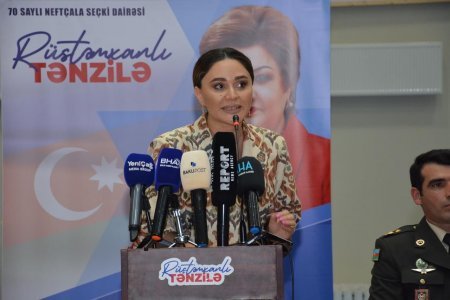 Tənzilə Rüstəmxanlının qələbə görüşü: Böyük izdiham - FOTOLAR Tənzilə Rüstəmxanlının qələbə görüşü: Böyük izdiham - FOTOLAR
