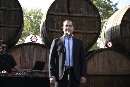 Şamaxıda Üçüncü Üzüm və Şərab Festivalının açılışı olub