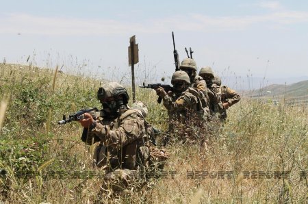 Azərbaycan Silahlı Qüvvələrinin Qarabağda keçirdiyi antiterror tədbirlərindən bir il ötür Azərbaycan Silahlı Qüvvələrinin Qarabağda keçirdiyi antiterror tədbirlərindən bir il ötür