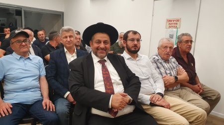 Azərbaycanlı rejissorun filmləri İsraildə nümayiş olunub - FOTO Azərbaycanlı rejissorun filmləri İsraildə nümayiş olunub - FOTO