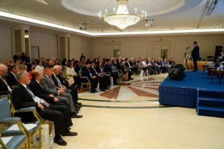 Astanada sovet və Rusiya ali məktəblərinin məzunlarının forumu keçirilib - FOTOLAR Astanada sovet və Rusiya ali məktəblərinin məzunlarının forumu keçirilib - FOTOLAR
